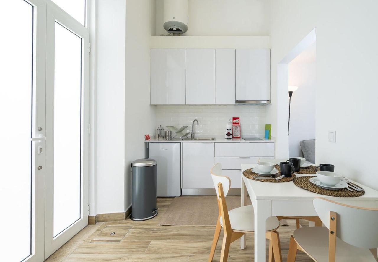 Tia Anica House II - Apartment With Terrace In Central Fuseta Beach Village Екстер'єр фото
