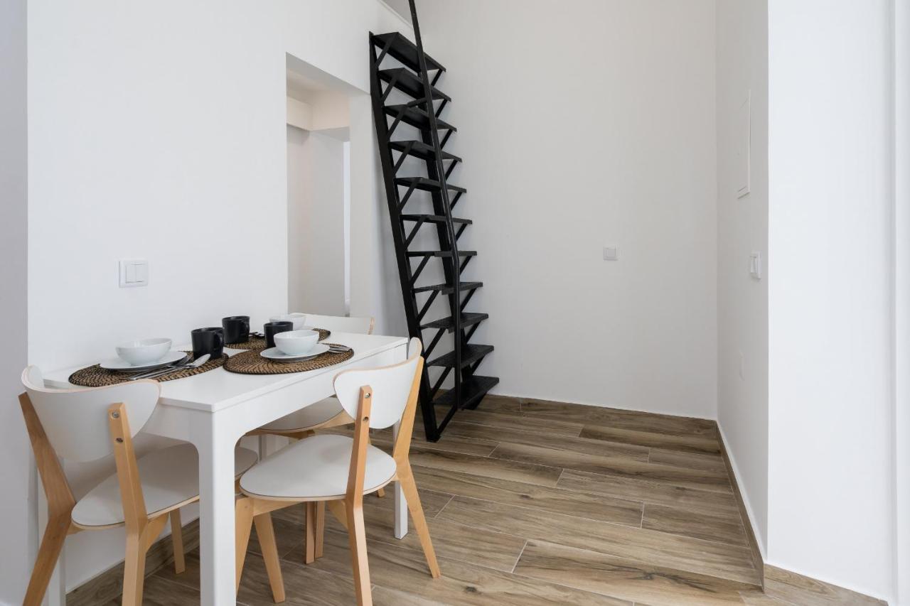 Tia Anica House II - Apartment With Terrace In Central Fuseta Beach Village Екстер'єр фото